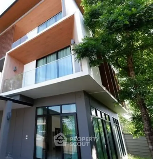 image_rental-28573127