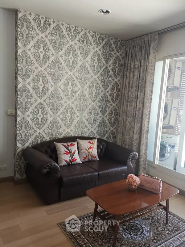 image_rental-28115447