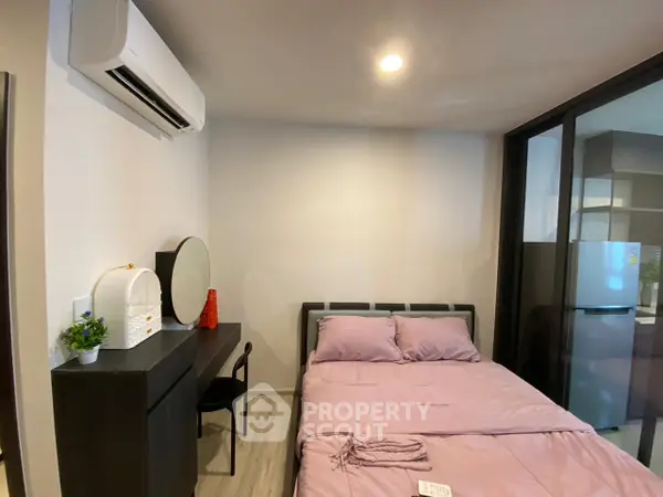 image_rental-30080461