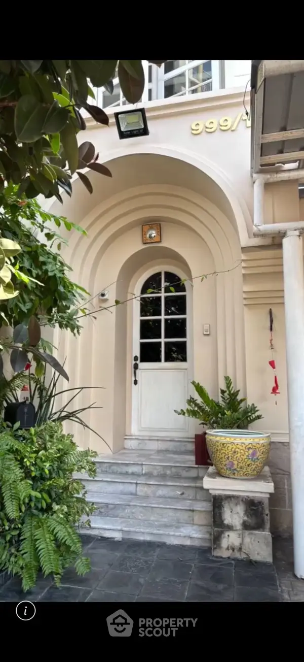 image_rental-27911097