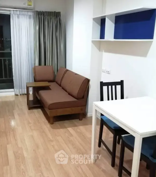 image_rental-30361276