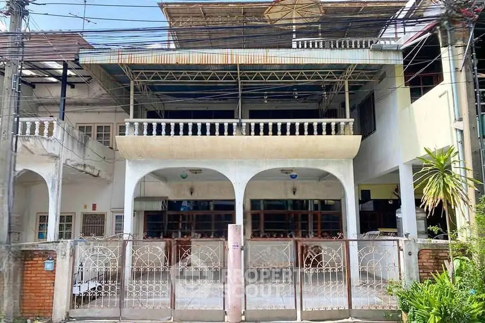 8e3aeb0020868344a1f44ae2e5c97fd7 (1).jpg