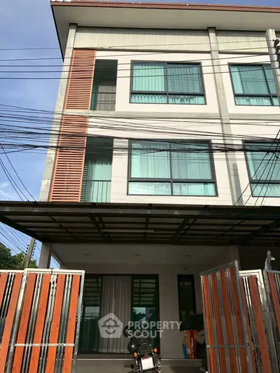 image_rental-27909574