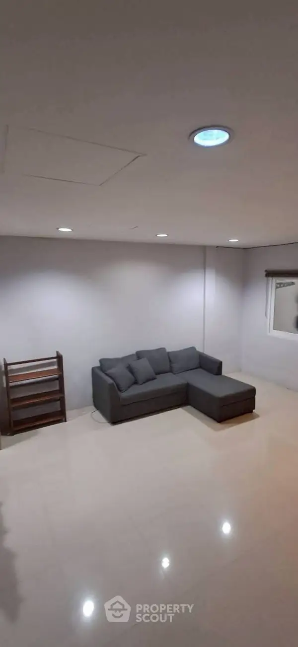 image_rental-27787356