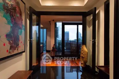  3 Bedrooms Condo -2