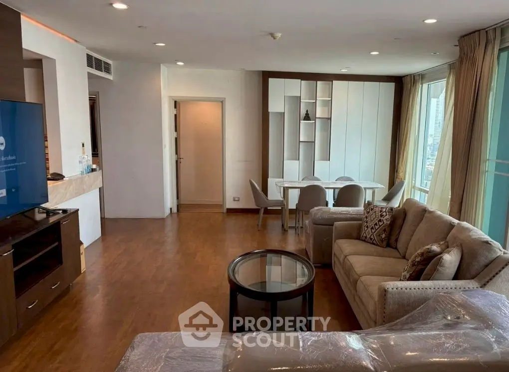 Screenshot 2569-04-05 at 15.07.25.jpg