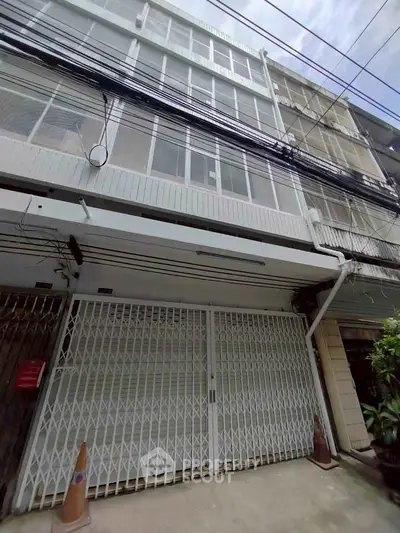 image_rental-27592518