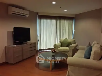 Cozy living room with modern furniture and natural lighting