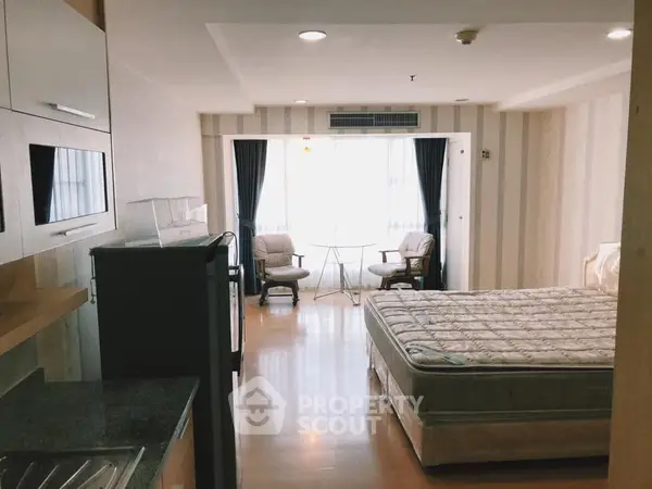 image_rental-4305619