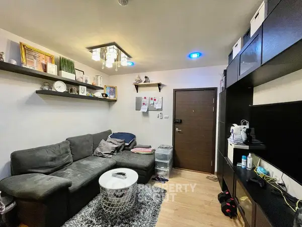 image_rental-7449429