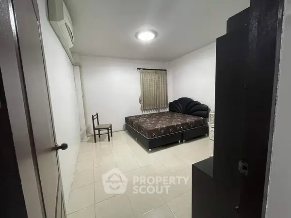 image_rental-29276376