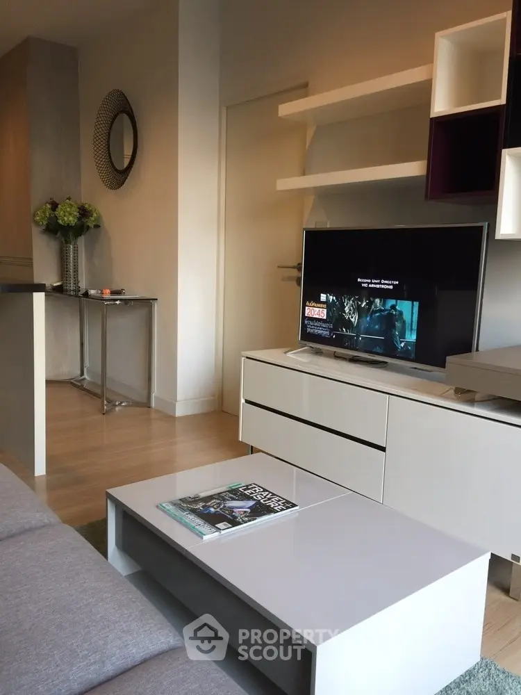  1 Bedroom Condo -1