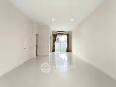 image_rental-27679565