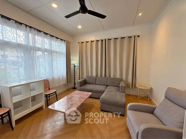 image_rental-28337953