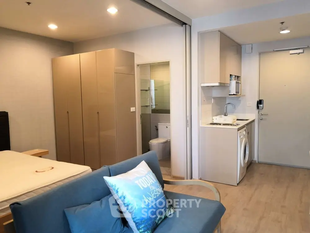  1 Bedroom Condo at Ideo Q Ratchathewi-1