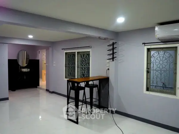 image_rental-6025896