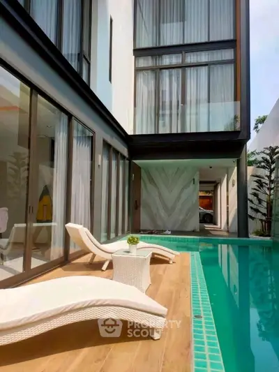 image_rental-30439369