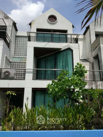 image_rental-26867440