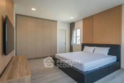 image_rental-29785678