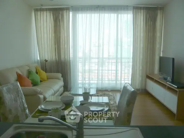 image_rental-5256418