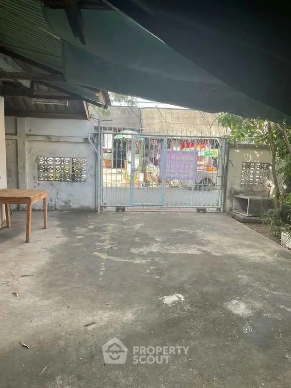 image_rental-29384556