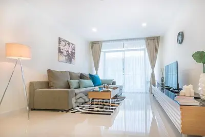 Fully Furnished 3 Bedrooms Apartment at RQ Residence-2