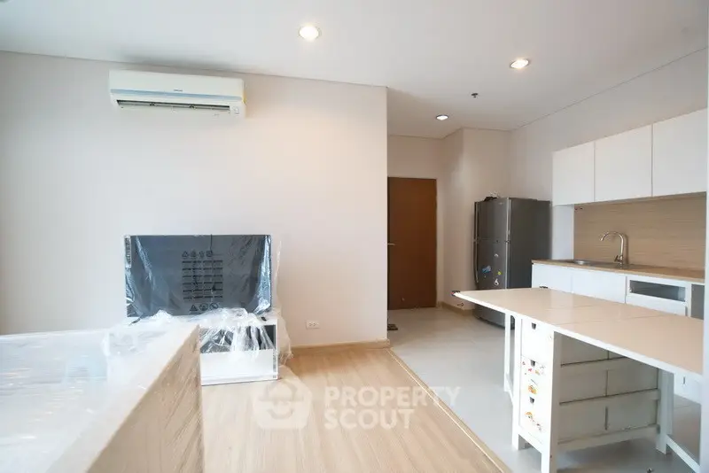  1 Bedroom Condo at Intro Phaholyothin Pradipat-1