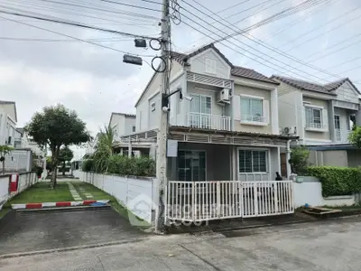 image_rental-29693733