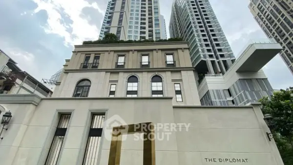 image_rental-30654438