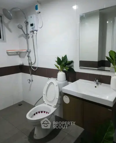 Screenshot 2025-11-10 203003.png