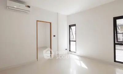 Screenshot 2569-02-22 at 19.44.23.jpg