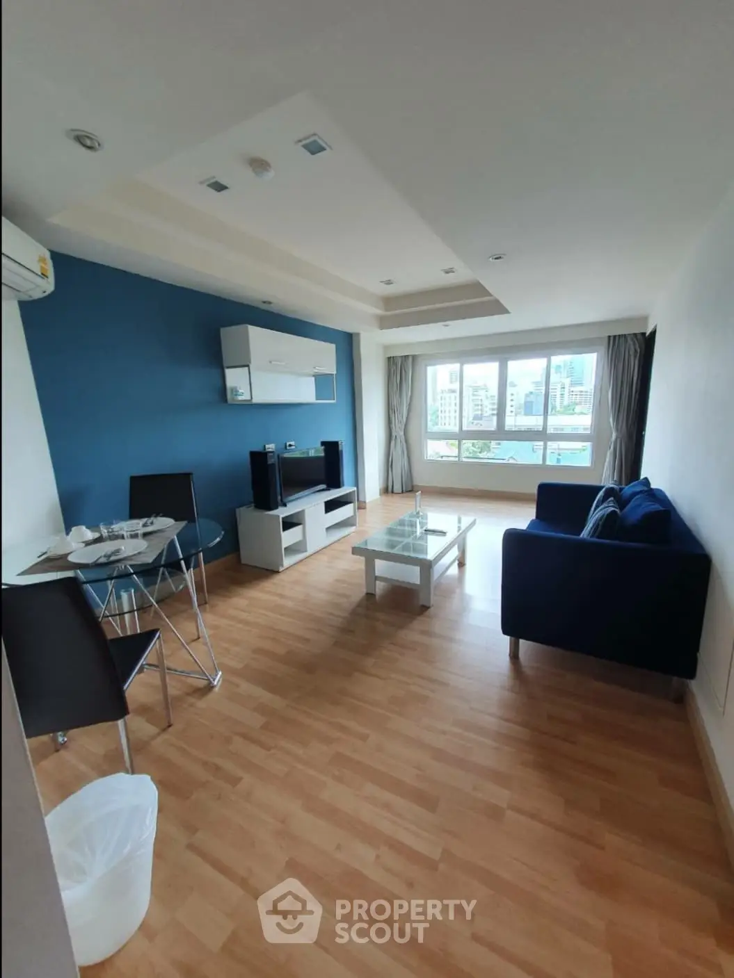  2 Bedrooms Condo -1