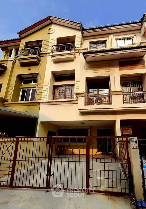 image_rental-25405656