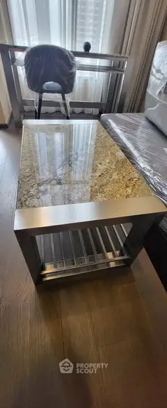 image_rental-28828218