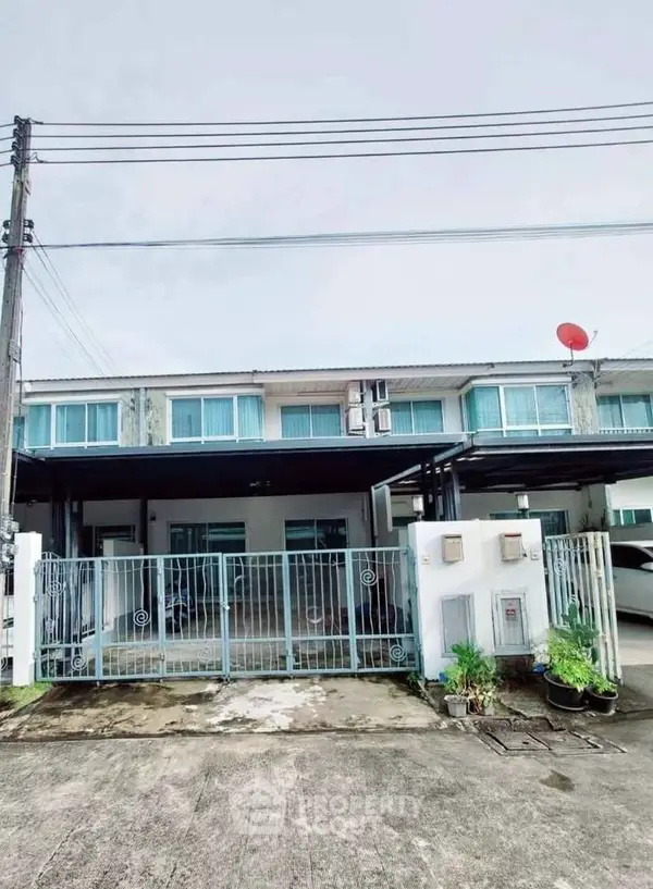 image_rental-28106123