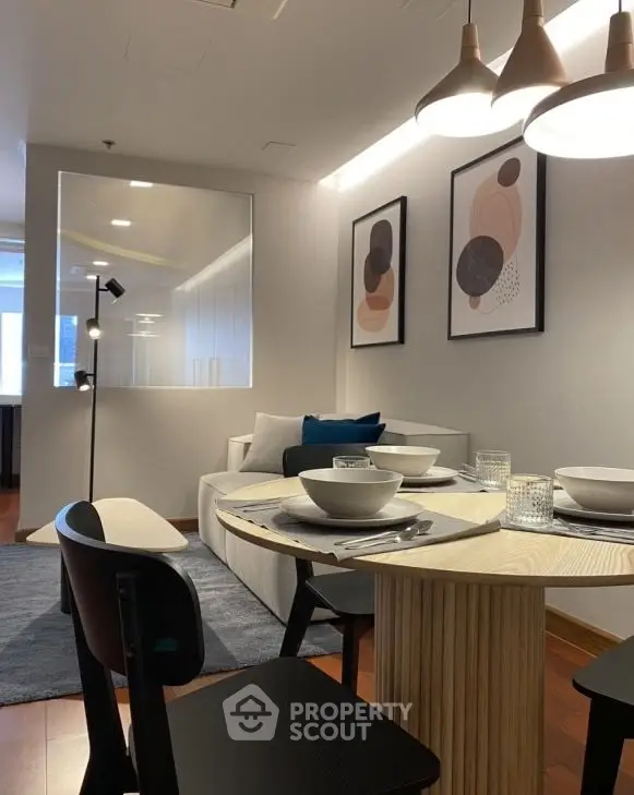 image_rental-29706807