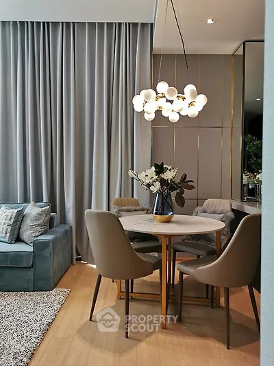 2 Bedrooms Condo at 28 Chidlom-5