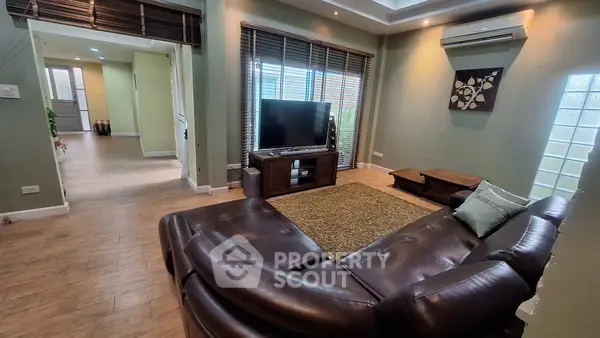 image_rental-17040174