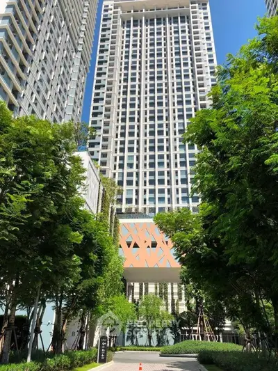 Fully Furnished 1 Bedroom Condo at The Saint Residences Ladprao-5