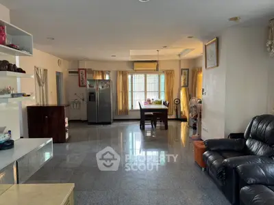 image_rental-31608877