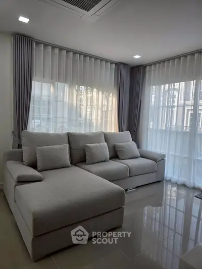 image_rental-29189425