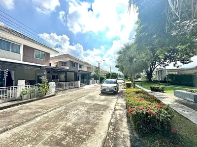 image_rental-27847645