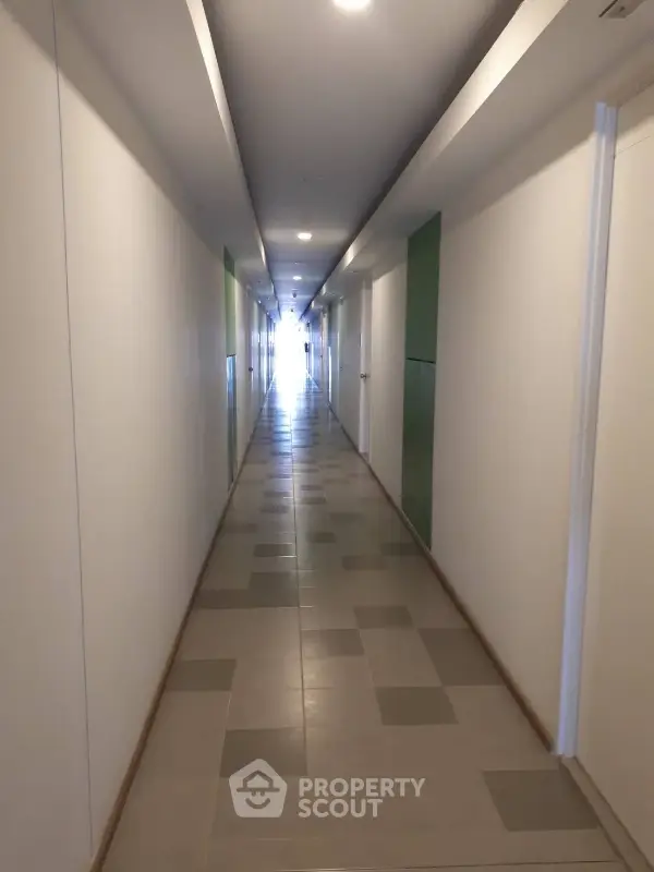 image_rental-8313780