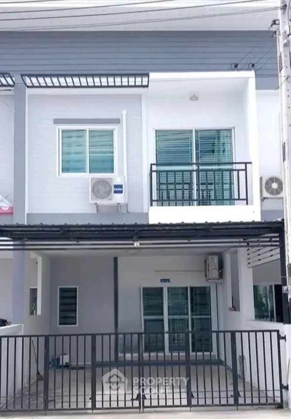 image_rental-18797220