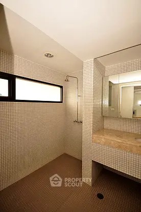 Fully Furnished 2 Bedrooms Apartment at พี 202 บูติค อพาร์ทเม้นท์-5