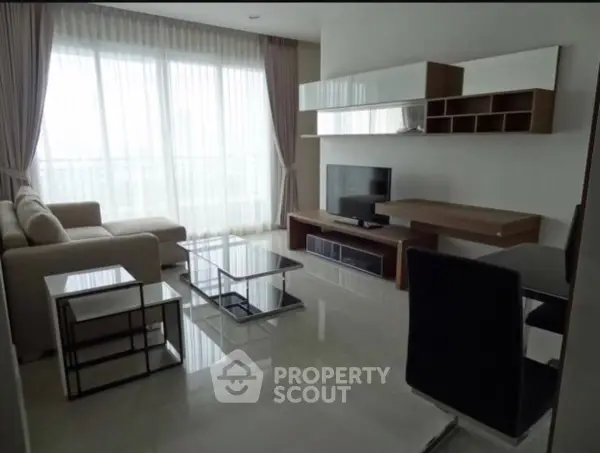 image_rental-5297641