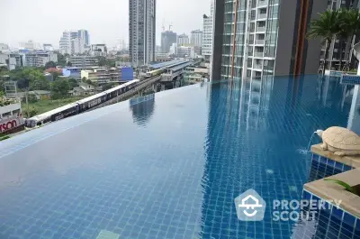  2 Bedrooms Condo at Sky Walk Phra Khanong-5