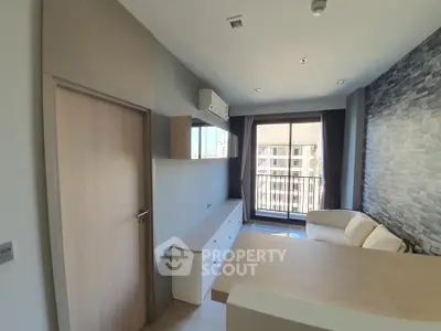 Fully Furnished 1 Bedroom Condo at M Thonglor 10-5