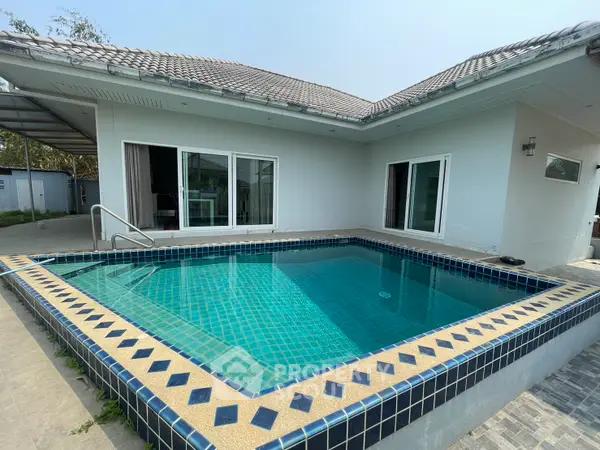 image_rental-10824601