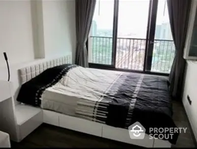 Fully Furnished 1 Bedroom Condo -5